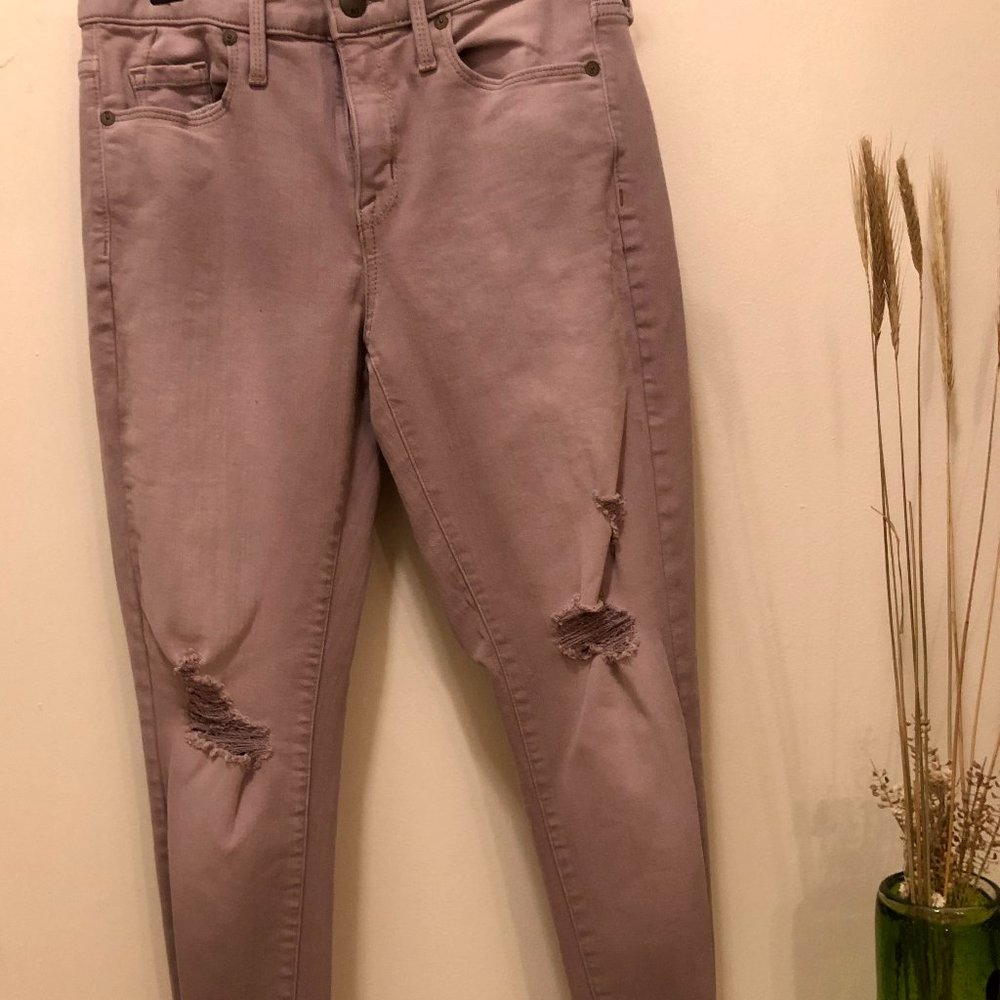 Mossimo High-Rise Light Purple Distressed Skinny Jeans 27 waist/4 regular